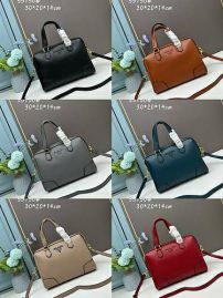 Picture of Prada Lady Handbags _SKUfw136586281fw